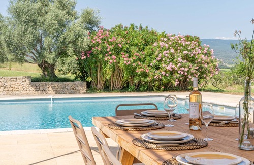 Saint-Saturnin-les-Apt Casa | Domaine des 3 Fontaines