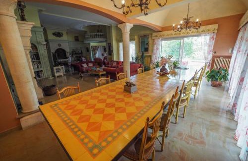Saint-Sauveur-de-Cruzieres Casa | Domaine le Bourdet