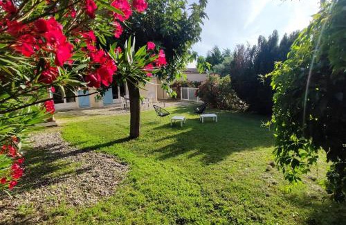 Chamaret Casa | Domaine Guiton Le Colombier