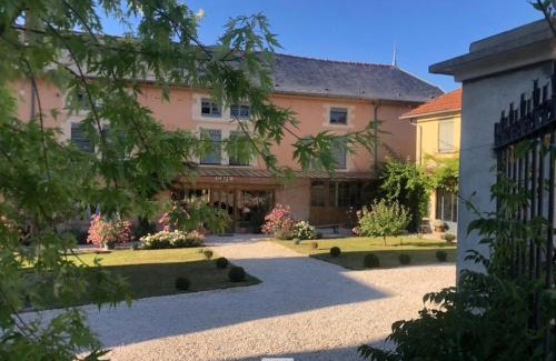 Cunfin Casa | Domaine hotel de France
