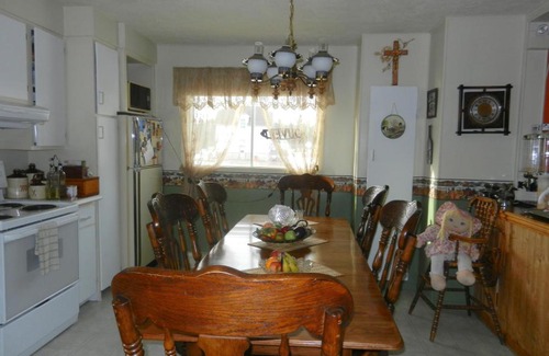 Cap-Chat Cama Y Desayuno | Domaine Joseph Ross Bed and Breakfast
