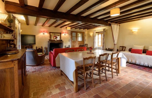 Toulon-sur-Allier Casa | Domaine La Carrière