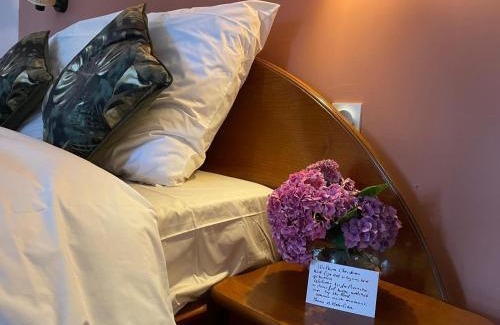 Servon Cama Y Desayuno | Domaine La Perruche Parenthèse poétique Vue Mont-Saint-Michel & Petit-déjeuner festin