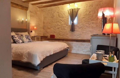 Crouzilles Casa | Domaine Les Feuillants