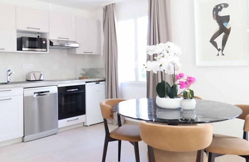 Bussy-Saint-Georges Apartamento | 4 personnes - Premium -Apartamento-Vista al Jardín-Apartamento-Baño Privado