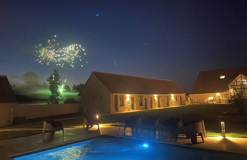 Cour-Cheverny Casa | Domaine, Salle de Réception 150m2, Mariage, Réception 14 Ch 14 Sdbs, Piscine