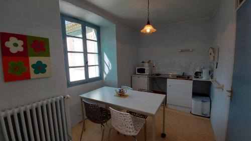 Saint-Prix Casa | Domaine Sela
