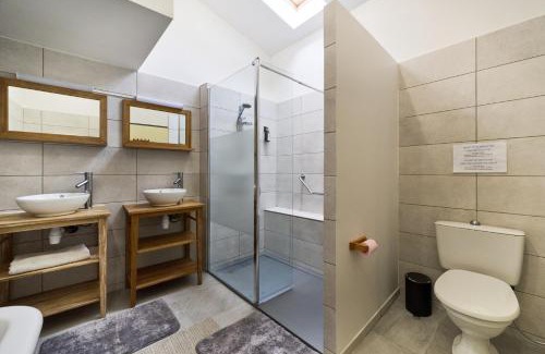 Roquetaillade Casa | Domaine - Vignoble - Jacuzzi - Sauna - 14 à 18 pers