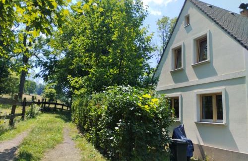 Krasna Lipa Chalet De Esquí | Domeček uprostřed přírody