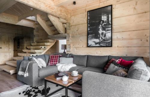 Poronin Chalet De Esquí | Domek Góralski Niedźwiedzia Gawra & Sauna Zone by RentiloPL