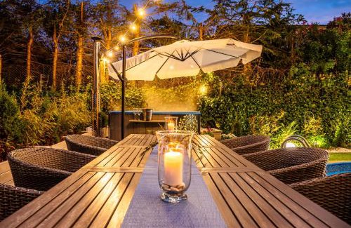 Sasino Apartamento | Domek InoSasino z basenem i sauną