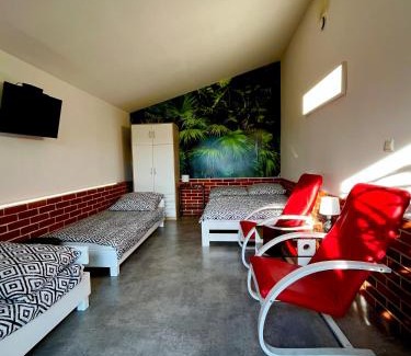 Wrzescie Casa | Domek na źródlanej polanie