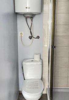 Murowana Goslina Casa | Domek nad jeziorem w Puszczy Zielonka