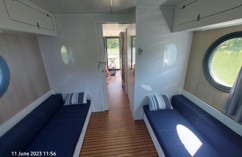 Ruciane-Nida Alquiler De Eote | Domek pływający HouseBoat 4U