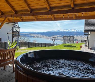 Huba Casa | Domek u Chmielaków-Huba z widokiem na Jezioro Czorsztyńskie Tatry Balia