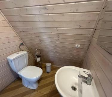 Pokrzywna Casa | Domek w Górach Opawskich nad Złotym Potokiem nr 2A