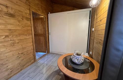 gmina Bychawa Casa | Domek wypoczynkowy 2 - Stajnia Magenta