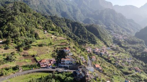 Sao Vicente Casa | Domingos House - Valley View