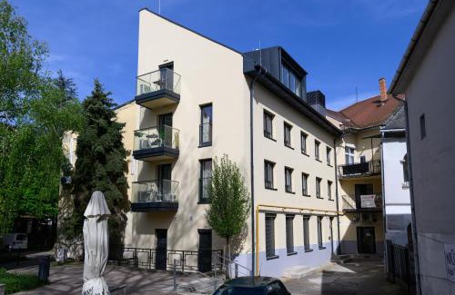 Eger Apartamento | Domino Suite Eger