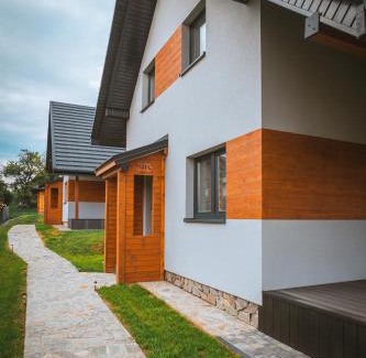 Uherce Mineralne Casa | Domki Kamienne Zacisze