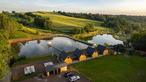Woliborz Casa | Domki Nad Stawami z Jacuzzi i Sauną 4