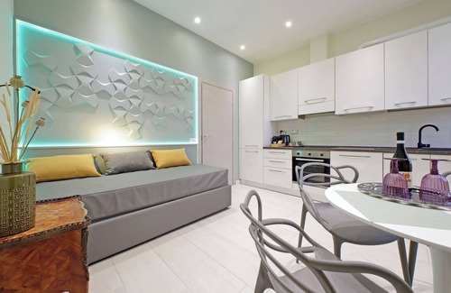 San Giovanni Casa | Domus Augustea San Giovanni Sunset Suites