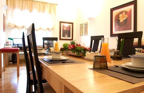 Prati Cama Y Desayuno | Domus Cavour Guest house