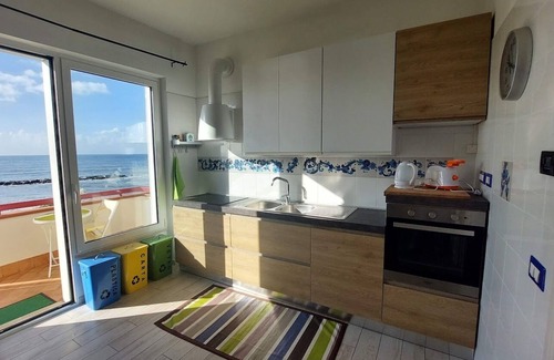 Formia Apartamento | Domus Hormiae lujoso apartamento de playa Giada
