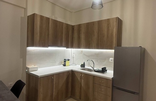 Larissa Apartamento | Domus Philippi–Spacious Stay the Heart of Larisa, Perfect for Families & Friends