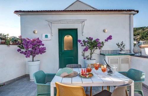 Sant'Agata sui Due Golfi Casa | Domus Smeraldo terrace and sea view Amalfi Coast