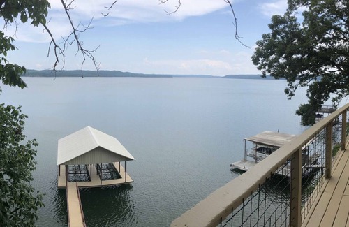 Iuka Casa | ¡NUEVO! Don's Lake House - Pickwick Lake - Impresionantes vistas