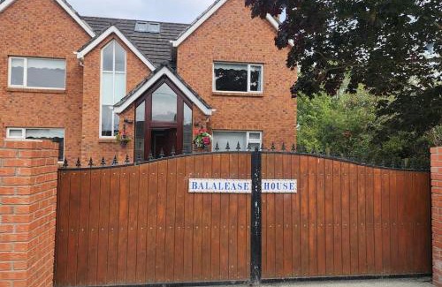 Donabate Casa | Donabate 5BD Home 10 min to Airport