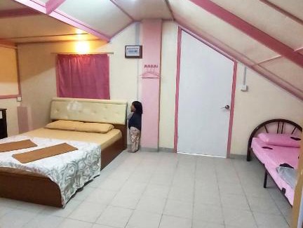 Kundasang Casa | Dongorit Cabin Deluxe Room