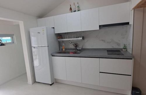 Chungmu Casa | Dongpirang Private Pension #jungangmarket #petfriendly