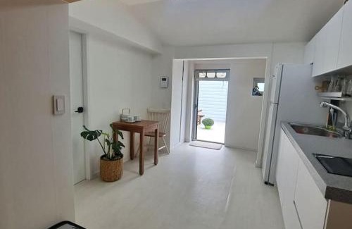Chungmu Casa | Dongpirang Private Pension #jungangmarket #petfriendly