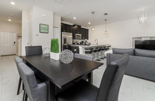 Davenport Casa | Donkey Pool Cottage Accommodate 12