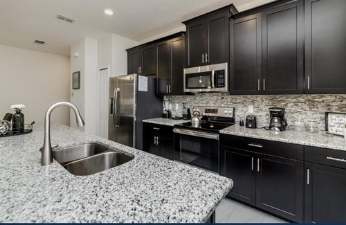 Davenport Casa | Donkey Pool Cottage Accommodate 12