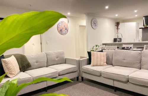 Franz Josef Glacier Casa | Donovan Guest House