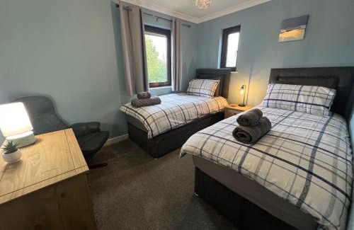 Milton Keynes Casa | DONT BOOK THIS 2 bed home if you dont want a great house, with super service and close to MK Centre