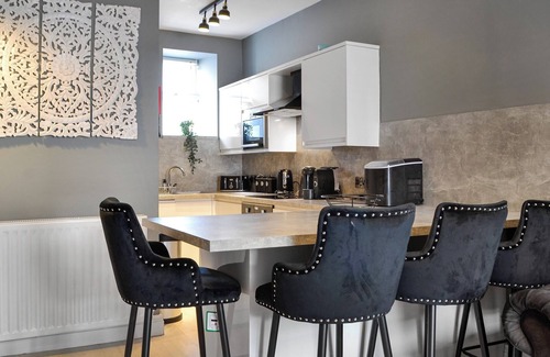 Eyemouth Cabaña | Doodles Holiday Home