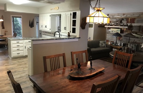 Idlewild Casa | Door County Waterfront, Sturgeon Bay