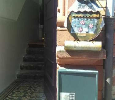Kaiserslautern Apartamento | Doppelbettzimmer mit Bad