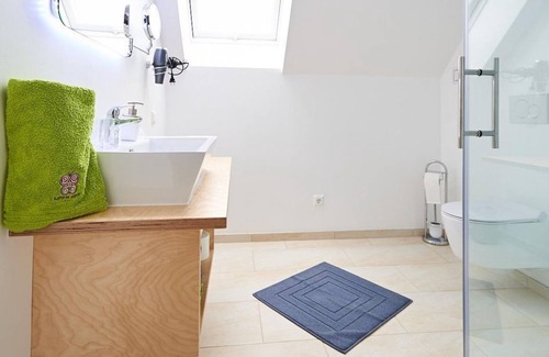 Sankt Anna am Aigen Apartamento | Doppelzimmer Rebstock mit Balkon - Gästehaus Lipp'n Sepp St. Anna am Aigen