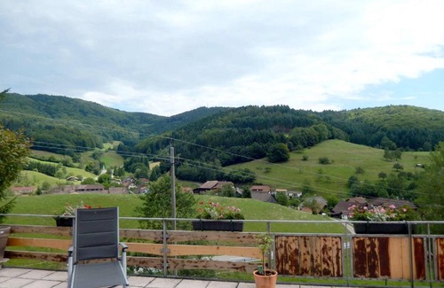 Endenburg Apartamento | Doppelzimmer 3 mit Balkon