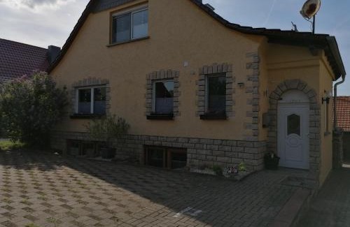 Weberstedt Apartamento | Doppelzimmer bei Ferienwohnung Kilian
