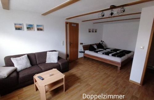 Weberstedt Apartamento | Doppelzimmer bei Ferienwohnung Kilian