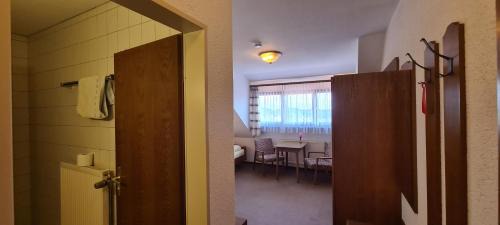 Herrischried Casa | Doppelzimmer Bergblick mit 2 Einzelbetten - Pension Hauber