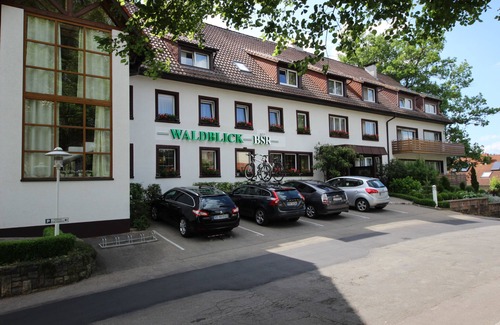 Donaueschingen Apartamento | Doppelzimmer Comfort, Modern mit Balkon, 1 Doppelbett