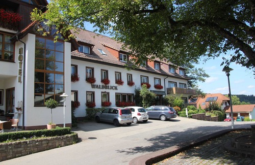 Donaueschingen Apartamento | Doppelzimmer Comfort, Retro mit Balkon, 1 Doppelbett