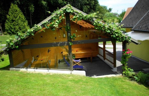 Loipersdorf bei Fuerstenfeld Apartamento | Doppelzimmer - Gästehaus Karin